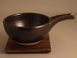 黒釉